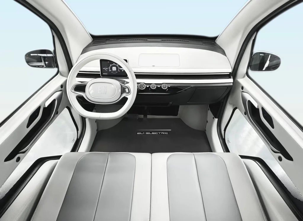 Eli-ZERO_Premium-Interiors_2-2560x1874